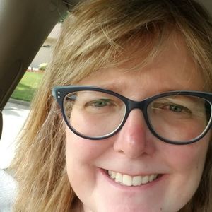 Meet your Posher, Libby